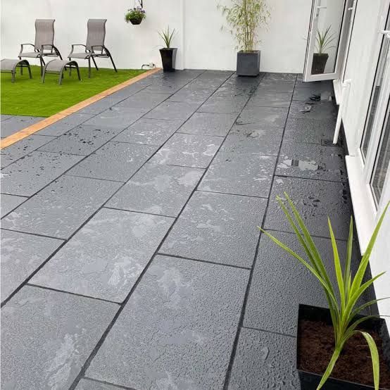 Pavingstone